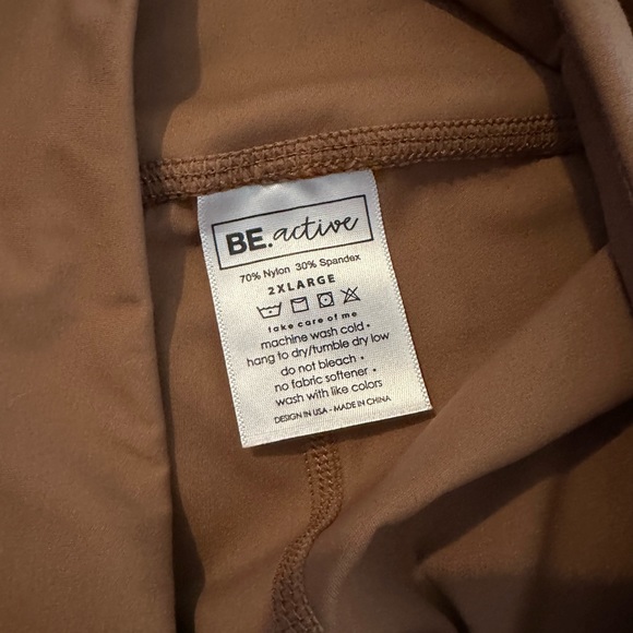 BE. Activewear Brown Leggings - Picture 2 of 5
